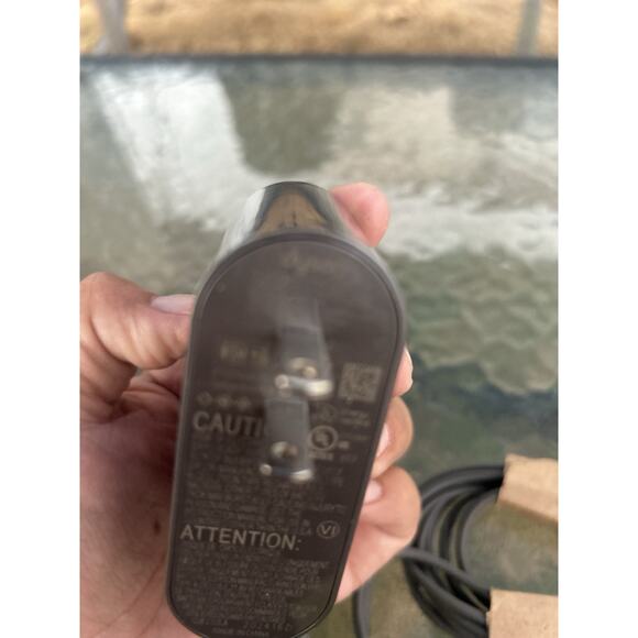 Dyson Cordless Vacuum 205720-02 Original Ac Power Adapter - Picture 2 of 4